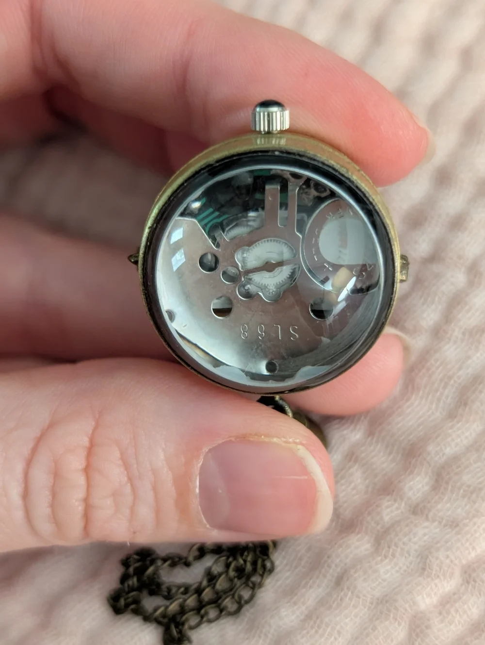 Vintage-style Quartz Pocket Watch‎ Charm